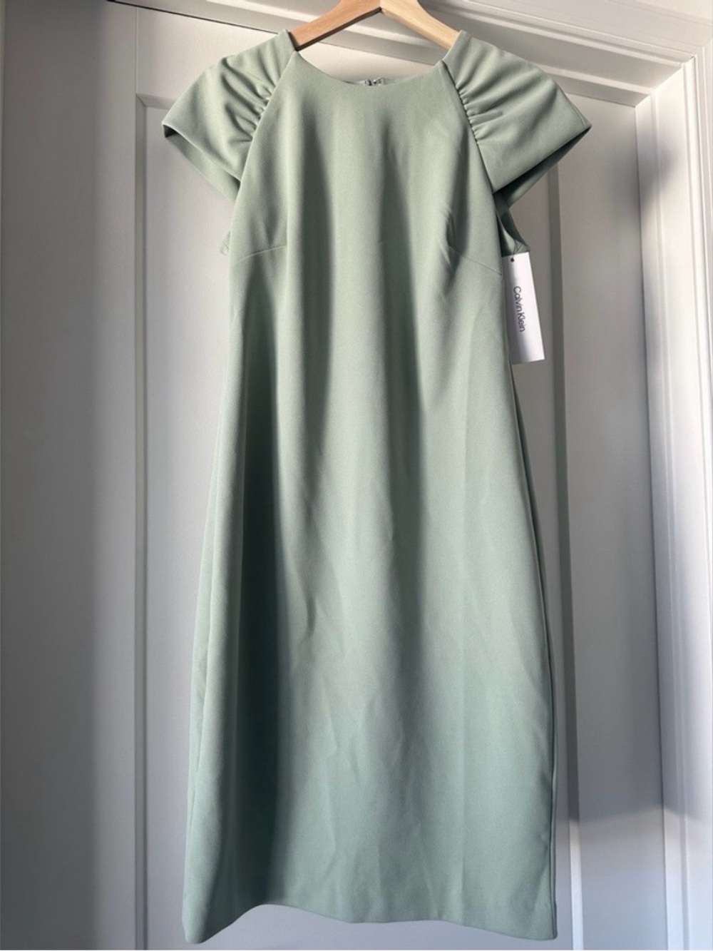 💚 NWT! Green CALVIN KLEIN Cap Sleeve Sheath Dress - Size 6
